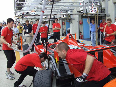 Barazsi Epsilon teamet.
(Foto: Claude Foubert - www.endurance-info.com)